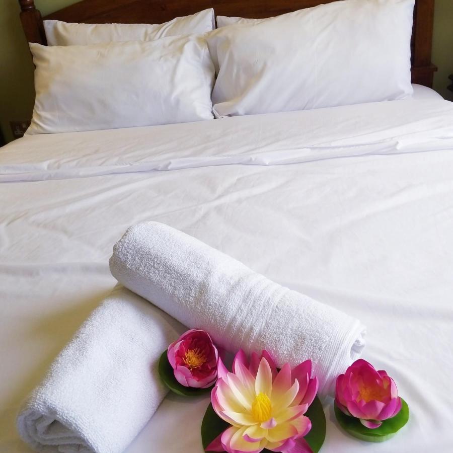 Poolview Resort Batu Ferringhi 502 - 2 Rooms Bagian luar foto